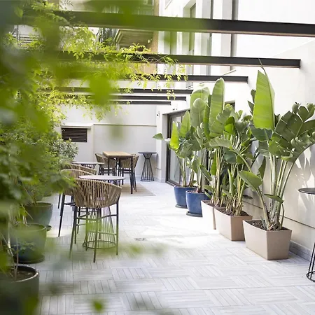 Hotel Via Sants Barcelona, Tapestry Collection By Hilton